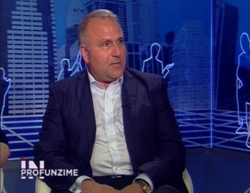 Analistul menționează că la Ministerul Sănătăţii și Ministerul Finanţelor sunt mai multe lagune, dar nu se interprinde nimic.