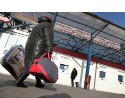 Многие граждане Молдовы связывают свое будущее с зарубежьем разной степени дальности.