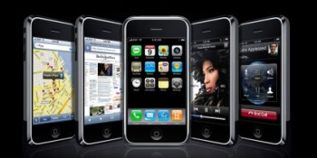 Cele două noi iPhone-uri vor avea o cameră foto de 8 megapixeli şi vor fi lansate până pe 8 iunie.