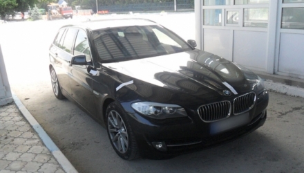 Автомобиль BMW 2012 года выпуска, стоимостью более 30 тыс. евро, был задержан и помещен на территории пропускного пункта Крива. Фото: border.gov.md