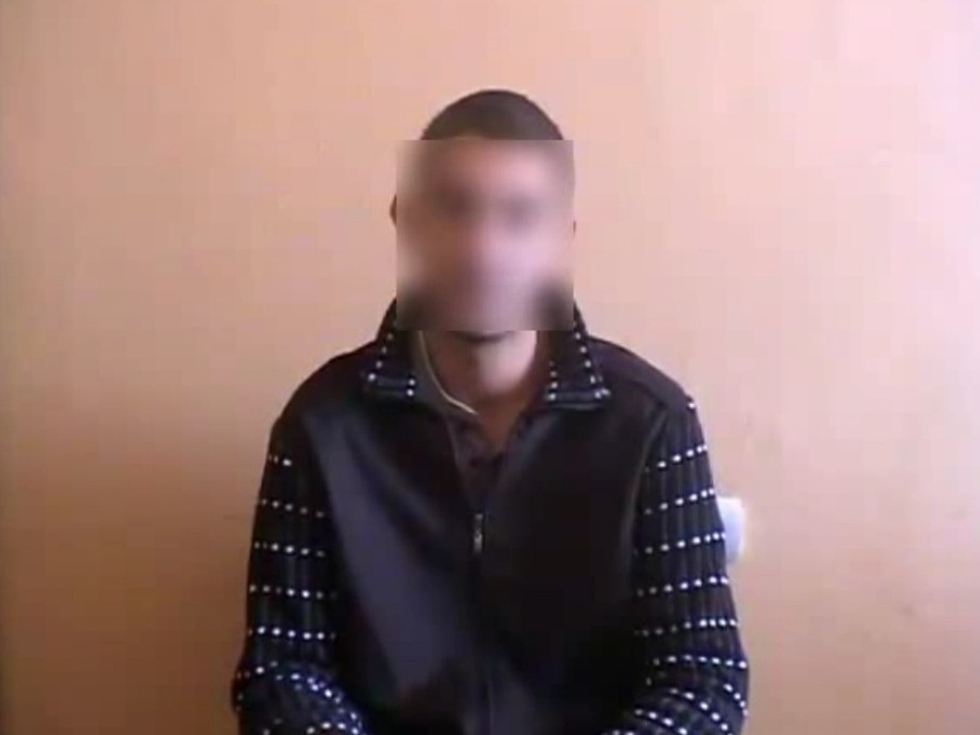  În timpul furtului farmacista nu se afla la locul de muncă, însă a observat când făptaşul deja părăsea în grabă locul infracţiunii