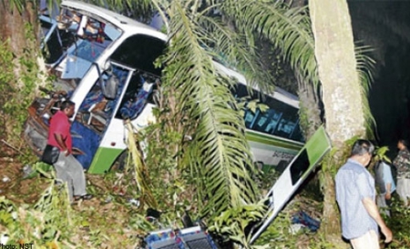 Autobuzul transporta 30 de pasageri şi efectua o cursă pe ruta Rio de Janeiro - Teresplolis