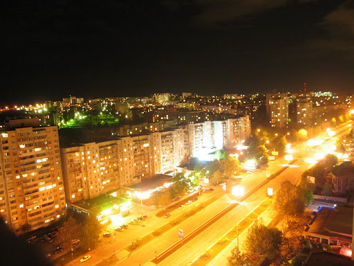 Было восстановлено освещение примерно на 73 основных улицах Кишинева. 