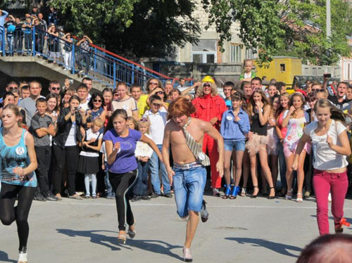 В честь праздника в Бендерах проходят различные культурно-развлекательные мероприятия. Фото: novostipmr.com