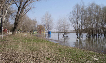 Meteorologii au prelungit avertizarea de cod galben de inundații pentru nordul și sudul țării până la 15 aprilie. 