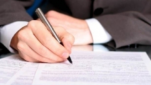 Până în prezent şi-au făcut publice averile doar cinci miniştri în exerciţiu dintre cei 16.
