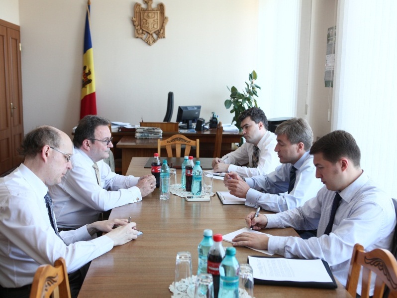 Ei au făcut un schimb de opinii cu privire la situaţia economică, socială şi politică din regiunea transnistreană