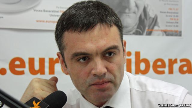 Totuși, accentuează Chetraru, în prezent, Plahotniuc nu are statut procesual în careva cauzepenale.
