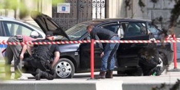 Incidentul, care s-a propus la castelul Wawel, loc turistic apreciat din fosta capitală regală a Poloniei, nu a înregistrat nicio victimă.