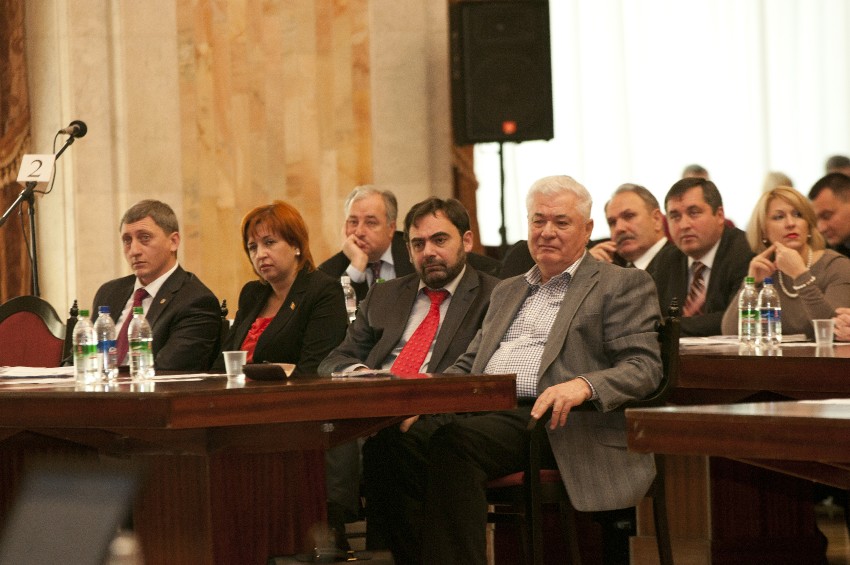 Deputații PCRM au insistat ca ședința de mâine a Legislativului să fie transmisă în direct de postul public de televiziune