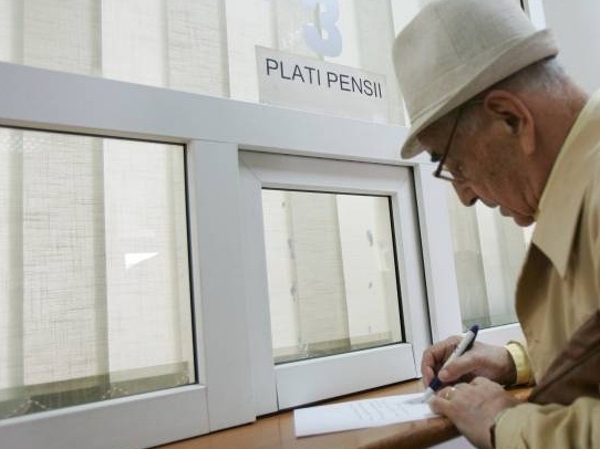 În R.Moldova, pensia minimală, conform vîrstei, constituie mai puţin de o mie de lei. 