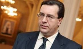În 2009, după ce a părăsit PCRM, a fost ales în fruntea Partidului Democrat.