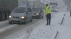 Vremea rea continuă să dea bătăi de cap locuitorilor din România.