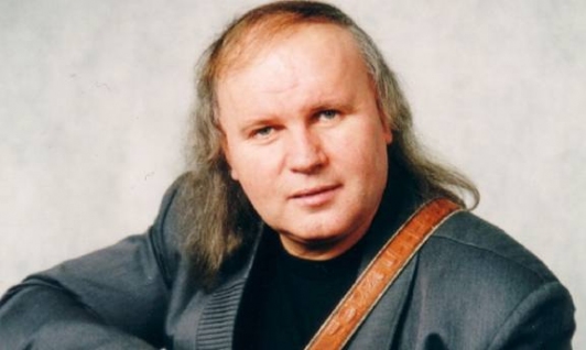 Chiar dacă Anatol Dumitraş are 33 de ani de căsnicie cu soţia sa, artistul spune că sentimentele lor s-au păstrat până azi şi sunt fericiţi împreună