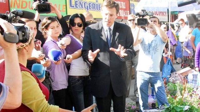 Doi ani în urmă, Dorin Chirtoacă a propus ca salariile şefilor de întreprinderi municipale să fie reduse considerabil, pentru că sunt de câteva ori mai mari decât cele ale funcţionarilor de la primărie.