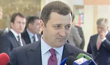 Tot astazi premierul a vorbit si despre comisia parlamentara de anceta instituita de parlament