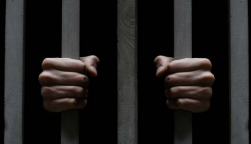 В июне прошлого года на одной из улиц Бельц молодой человек ударил мужчину и отнял у него все имевшиеся деньги. Фото: diapazon.kz
