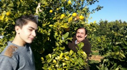 Cum fiul artiştilor se află în perioada de pubertate, Cornel Botgros a apelat la unui din cei mai buni psihologi din ţară pentru a-l ajuta pe băiatul lui să depăşească mai uşor acestă etapă dură şi pentru el. 