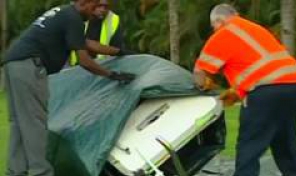 După ce uşa a căzut, avionul de tip business, Canadair CL600, a fost redirecţionat spre aeroportul Fort Lauderdale-Hollywood International Airport.
