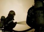 Прибывшие на место спасатели, в ходе локализации пожара, обнаружили в квартире 56-летнего хозяина дома.