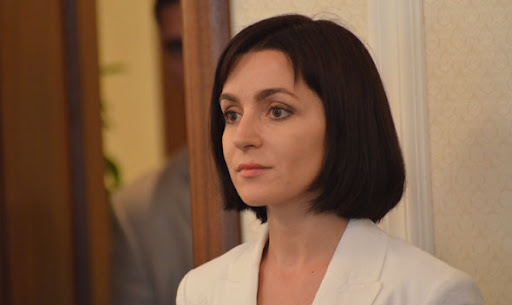 În R. Moldova am făcut studii mai mulţi ani în urmă, iar în străinătate am făcut o singură şcoală