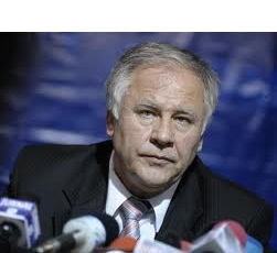 Дьяков: "Принимать Конституцию должны все граждане. Я считаю, что весной 2013 года можно провести референдум". Фото: gzt.md
