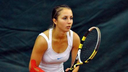 Amintim, că în urmă cu o săptămână, jucătoarea noastră a atins optimile de finală ale ITF Craiova.