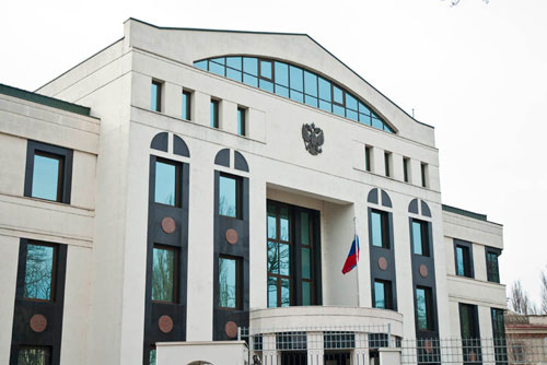 De asemenea, urmează ca în perspectivă să fie deschise sucursale ale centrului la Bălţi, Tiraspol, Cahul şi Comrat.