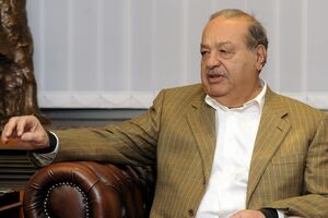 În clasamentul miliardarilor, realizat de Bloomberg, averea lui Slim este evaluată la 69,6 miliarde de dolari