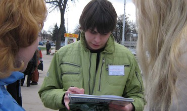 Опрос проводился с 6 по 21 апреля 2013-го года в 80 населенных пунктах страны. Фото: news.es-pmr.com 