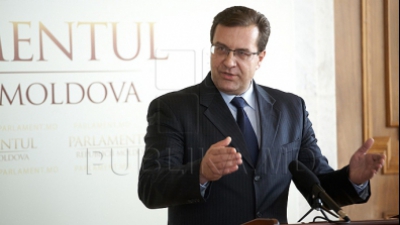  Partidul Democrat este gata să lucreze pentru a introduce în Constituţie limba română în calitate de a doua limbă de stat.