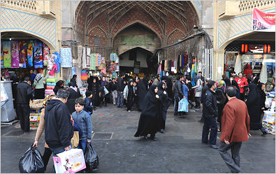 Gardienii Revoluţiei din Iran au pregătit un plan de scufundare a unui petrolier în Golful Persic pentru a provoca o maree neagră