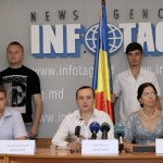 „Nu vom avea nicio lozincă politică, ci doar mesaje civice”, a ţinut să menţioneze Batrîncea.