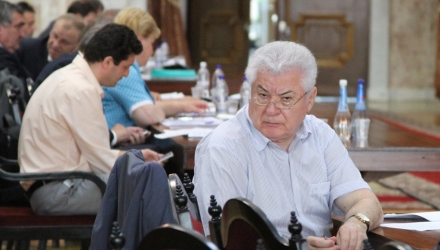 Sergiu Sîrbu, a devenit notoriu prin faptul că apăra interesele partidului în instanţe şi chiar reuşea să învingă în anumite dosare.