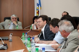 Curtea de Conturi a venit cu recomandări către entităţile municipale supuse controlului. Neregulile depistate trebuie să fie înlăturate în termen de şase luni.