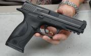 Conform legii, la solicitarea permisului de procurare a armelor, persoana va trebui să indice şi scopul procurării