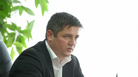 Ex-ministrul susține că numai cinci tipuri de sport au rămas fără finanțare, printre care atletica, atletica usoara, canotajul.
