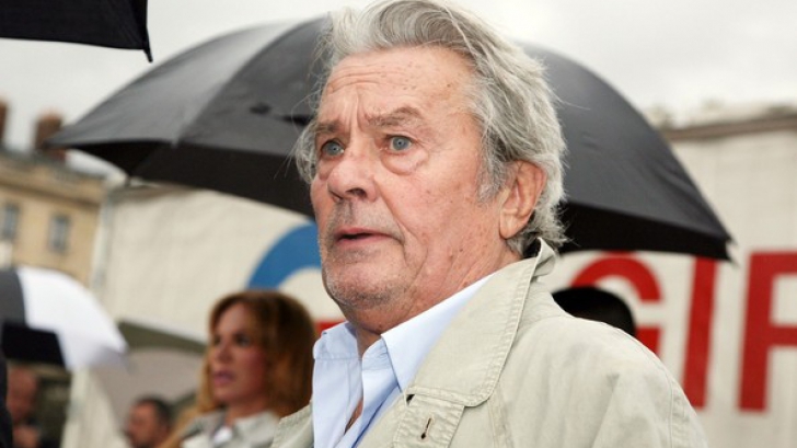 Alain Delon a negat ferm acuzaţiile şi a declarat că acestea ar fi complet neadevărate.