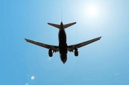 У компании Air Moldova долги на 53 миллиона долларов перед международным аэропортом Кишинева и она не заинтересована в приходе на рынок конкурентов.