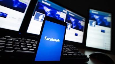 Facebook, после шести месяцев тестирования, запускает свою новую систему поиска под названием Graph Search. 