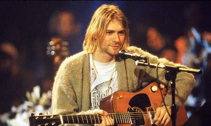 Născut la 20 februarie 1967, la Aberdeen, SUA, Kurt Cobain este fiul unui mecanic auto şi al unei chelneriţe. 