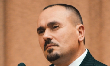 Și comunistul Alexandr Petkov a cerut ca Zubco să se prezinte la Parlament.