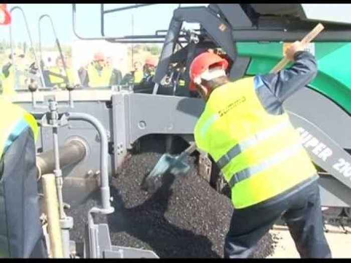  Prim-ministrul Iurie Leancă nu este mulțumit de modul în care sunt reparate drumurile din țară.