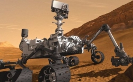 Curiosity este echipat cu cel mai avansat echipament ştiinţific folosit vreodată pe Marte, fiind de circa 10 ori mai voluminos decât celelalte vehicule trimise pe Planeta Roşie