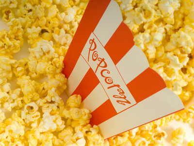 Comisia de Sănătate din New York vrea să taie şi porţiile de floricele vândute la cinematograf (Imagine: Shutterstock)