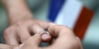 Această lege a fost promisă de către președintele în exercițiu în timpul campaniei prezidențiale. 