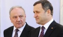  După ce preşedintele ţării, Nicolae Timofti, a promulgat cele patru legi votate de PLDM şi PCRM, blogosfera a început să vuiască cu tot felul de reacţii pe marginea acestui subiect.
