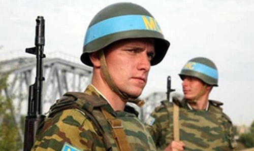 La Tiraspol a aterizat un avion de transport militar al Rusiei
