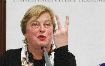 Rezoluţia îndeamnă Federaţia Rusă să finalizeze procesul de retragere a trupelor sale din Moldova