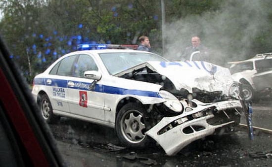 Accidentul a provocat un ambuteiaj impresionant, timp de mai multe ore centrul capitalei ruse fiind paralizat.